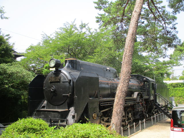 ̂䂫̐ΒYLOق̓eʐ^3