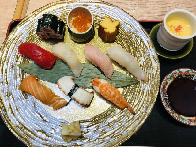 �v�����̎ʐ^�Ɣ�ׂĒn���ł��B_�}�[�X�K�[�f���z�e�������@�C�N�������������{�X