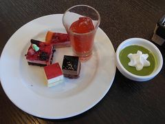 デザート。フルーツも少しありました。
ビネガードリンクが飲みやすく美味しかったです。
_ガーデンホテル紫雲閣東松山