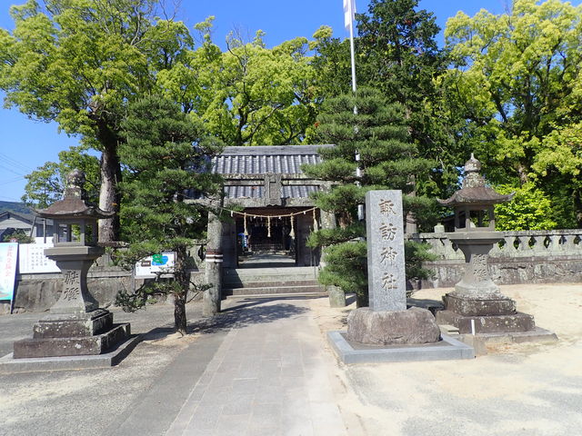 諏訪神社（佐賀県唐津市）