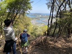 �Ȃ�������̔���喾�_�ւ̓��e�ʐ^1