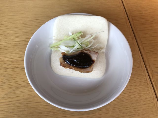 �y�����̃��S���T�[�r�X�z_ANA�N���E���v���U�z�e���H�c