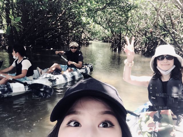 体重の重い方が後ろに乗ります。
舵取り役が上手だとうまく進みます。
_OHCUS石垣島