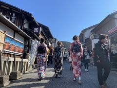 ҂낳̋s^ Ȃłւ̓eʐ^1