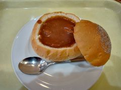 �^������񂳂�̎���p�����@�n�Ӄx�[�J���[�ւ̓��e�ʐ^1