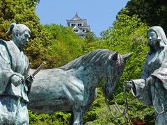 山内一豊と妻の銅像のクチコミ一覧 - じゃらんnet