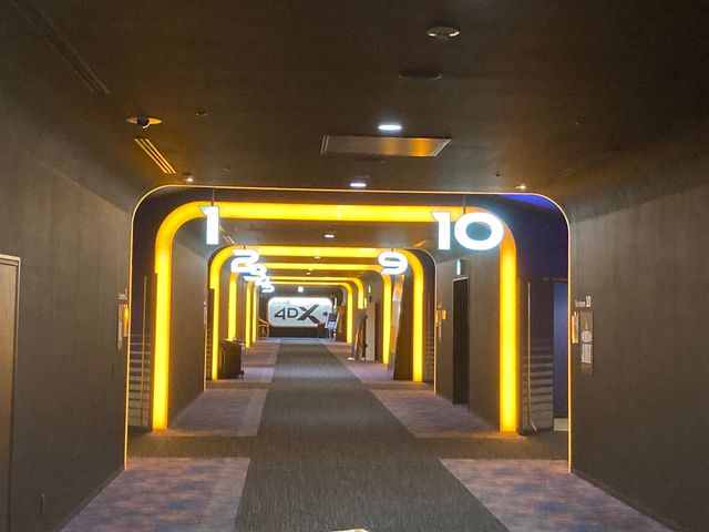 ���i�C�e�b�h�E�V�l�}����_���i�C�e�b�h�E�V�l�}����