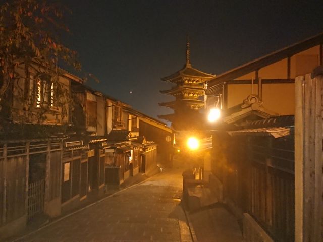 �@�ώ��i����̓��j