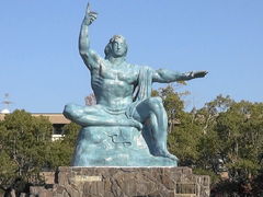 ���傳��̕��a�F�O���ւ̓��e�ʐ^1