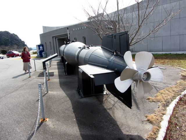 ��]����납�猩��_�����c�𗬊�