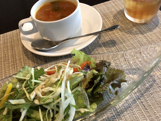 �T���_�@�X�[�v_�z�e��JAL�V�e�B�H�c���� Cafe&Dining HARUHORO
