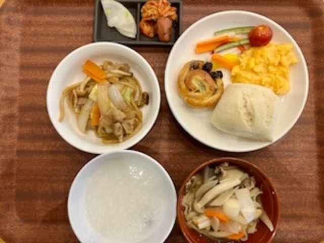 �z�������Ă��A�X�N�����u���G�b�O����������_KOKO HOTEL ���V���E