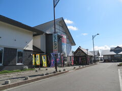 �L������̓��̉w �����łւ̓��e�ʐ^1