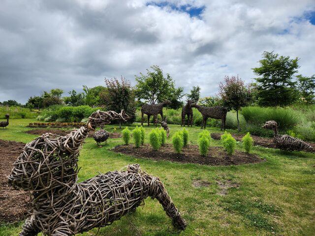 �k�ʓs�K�[�f��