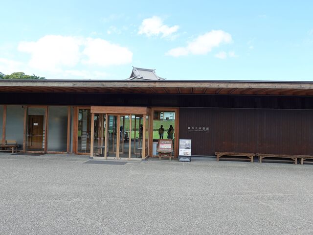 zin̒߂̊ۋxeق̓eʐ^3