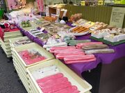 �����ڂ�����̎��X�� �ΐؖ{�X�̓��e�ʐ^2