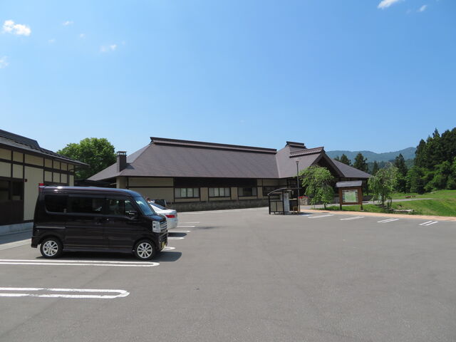 ���̉w�@��򉷐�
�אڂ̂̒n�抈�����{��_���̉w�@��򉷐�