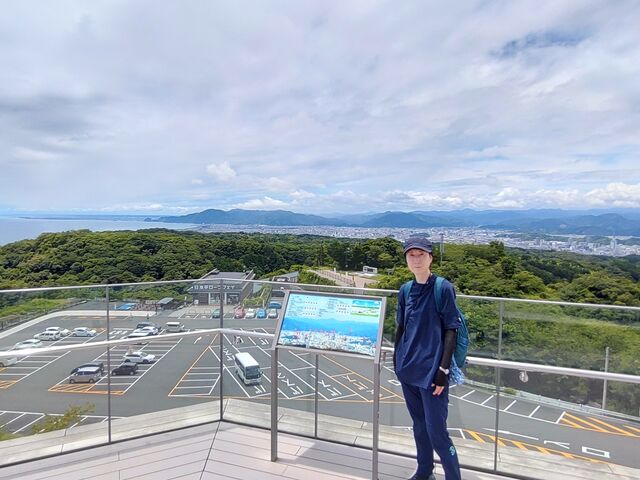 [vEFC20mԏ̑ΖʂɂA߂ĕ֗ł_{eX