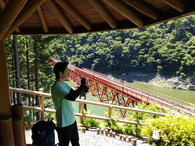 ^ē̉OłA敗_䃌C{[ubW