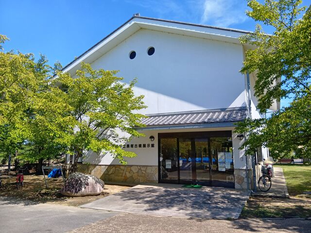 PES����̓V���s�����ˌÕ��W���ق̓��e�ʐ^1