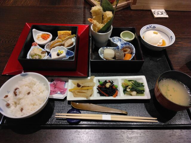 ��i�Ȃ������͂�ł��B_���M