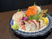 ���E���E����̗[�� �r�ܓX�̓��e�ʐ^2