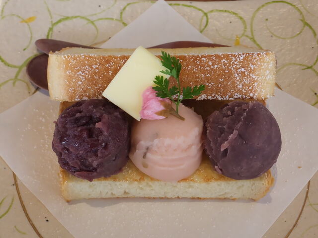 �j�R����񂳂�̂��������E���������������E���q�̓��e�ʐ^1