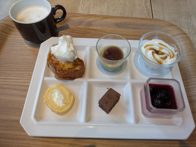 �������K�{�̃t�����`�g�[�X�g(����)_�Z�g���O���[�J���z�e������(�r���b�t�F���X�g�������z�̎M)