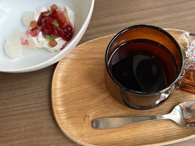 �f�U�[�g_THE LIVELY KITCHEN OSAKA HONMACHI