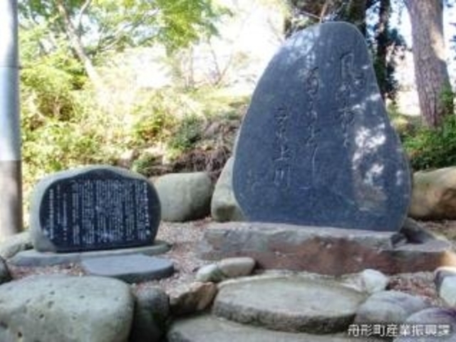 ���H����