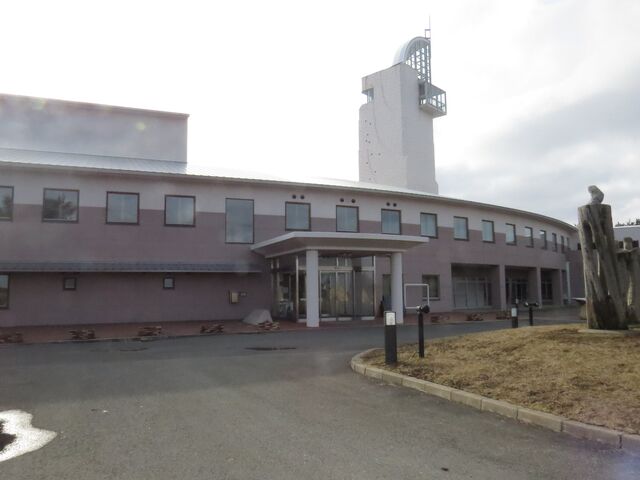 �k�ʂ葍�������Z���^�[�E�C���O