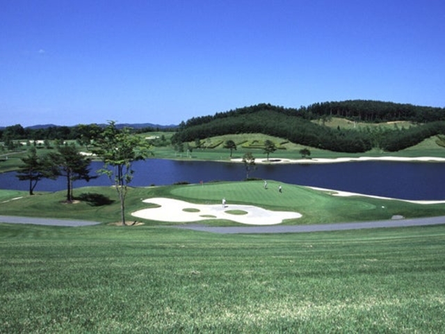 �j���[�y�ăJ���g���[�N���u�̎ʐ^1