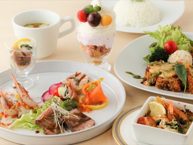 ���A��ł��h���҂̃��j���[���y���߂܂�_���ʉ���@���ӂ�cafe�@���V��