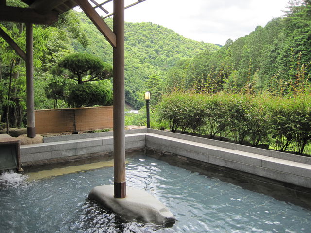 �V�R�����������򂹂��炬�̓�