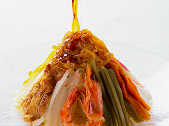 �g�B���� �`�̏t �V�����C�V���� �O�}��ٖ{�X�̎ʐ^1