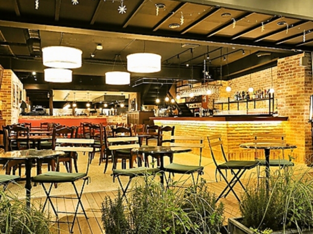 JtF  {G Cafe LA BOHEME V̎ʐ^1