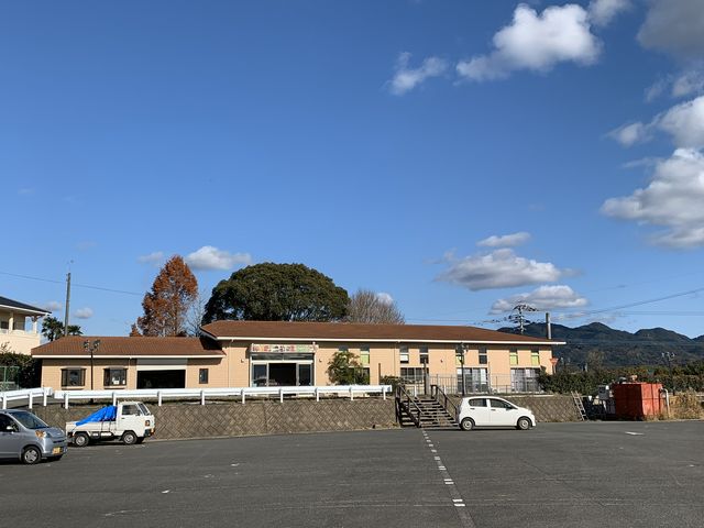 ��t�͂�����̎������ōs���Ă��܂��B_�ԗ��R�t�@�[��