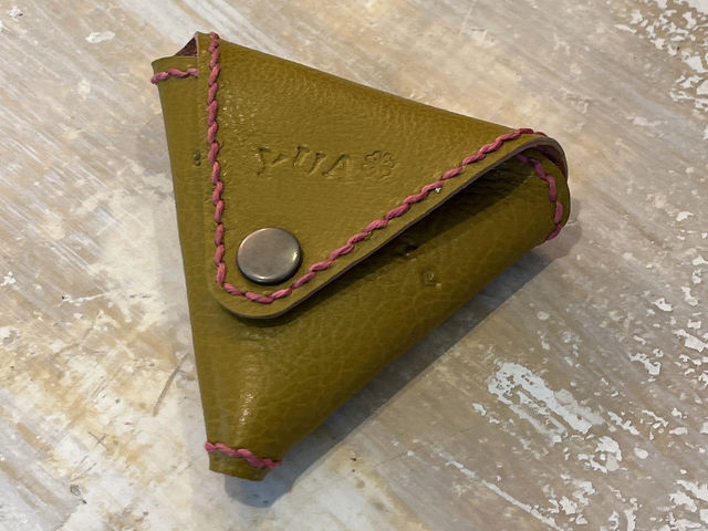 ���ڂ������R�C���P�[�X�ɂȂ�܂����I_BLACK�@CAT