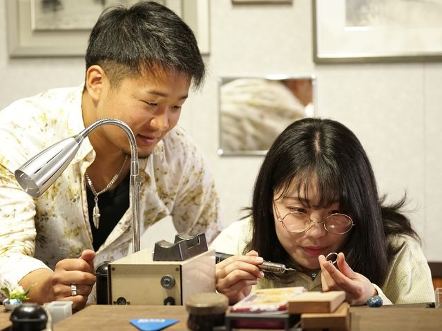 �����A������ƌ����Ă����B_COLON