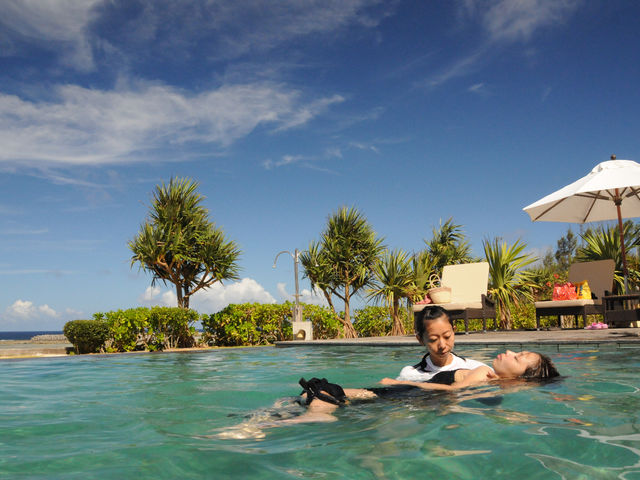 �����N�[�[�V�����@Oneness�q�����l�X�r