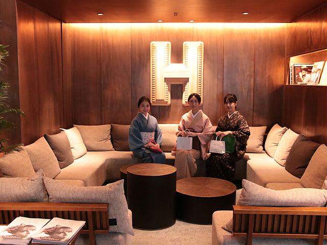 ���t�������@�~��