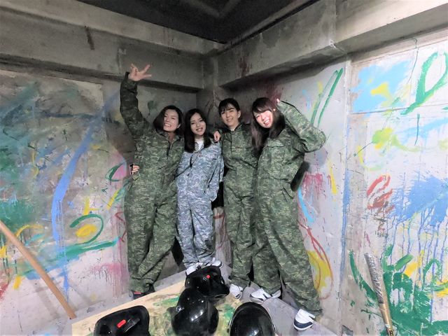 ���q��_U2 unusual underground