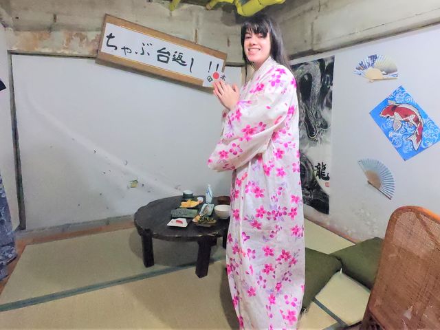 �C�O���s�ҁi�e�[�u���t���b�v�j_U2 unusual underground