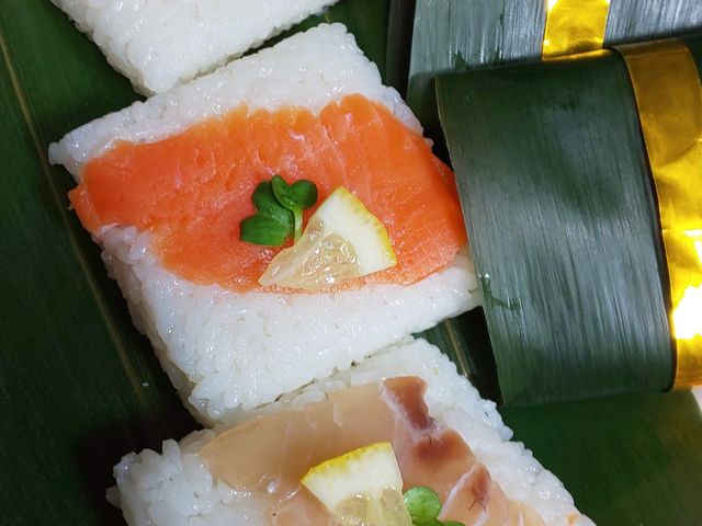 �����i�ł�_����@�H�E�������i�E���ƁE�L�b�`���I�Ґ�