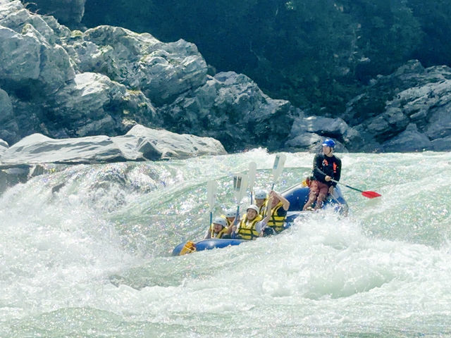 �����ɓ˓�����u�ԁc�I�v�킸�吺�������Ă��܂��܂��I_�����E������j���[���[�h���t�e�B���O