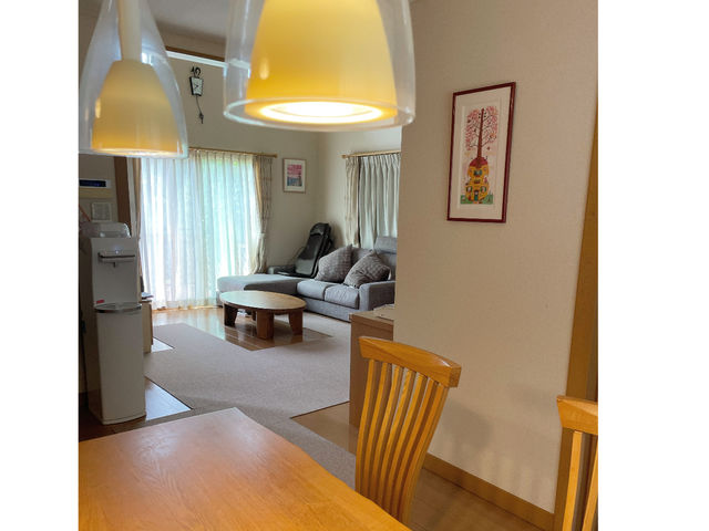 ���Ƌ���_�A�g���G UNO AL MONDO