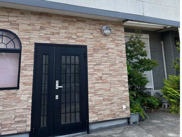 �T�����̓����_�����R���V�F���W������