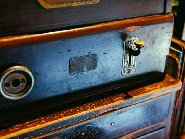 ��������X