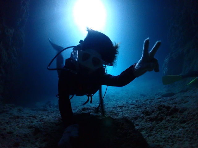 �̓��A�̌��_�C�r���O_Marine Shop Twins