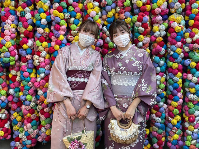 ���s���������^����������